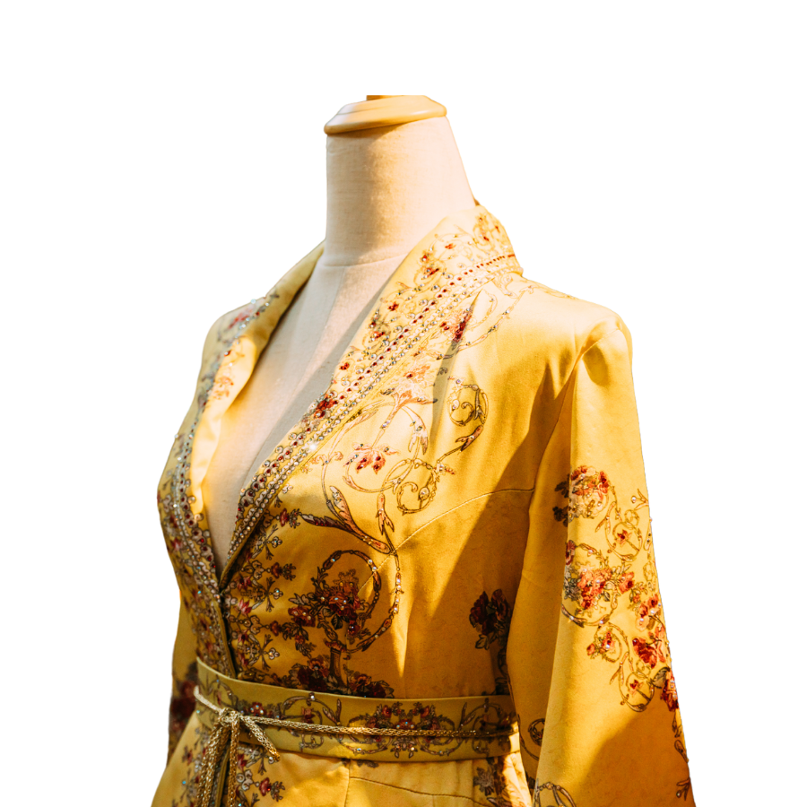 Yellow-Dress-Mannequin-Images.png
